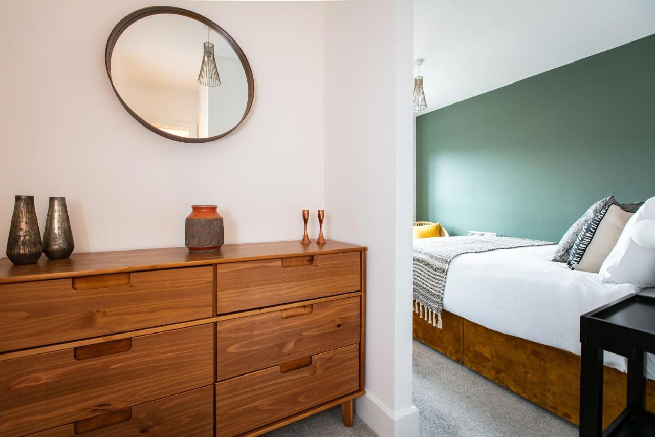 City Centre - Free Parking - Stylish 2 Bedroom Apartment Bristol Eksteriør billede