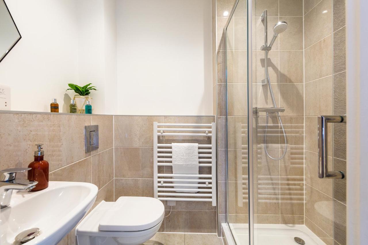 City Centre - Free Parking - Stylish 2 Bedroom Apartment Bristol Eksteriør billede