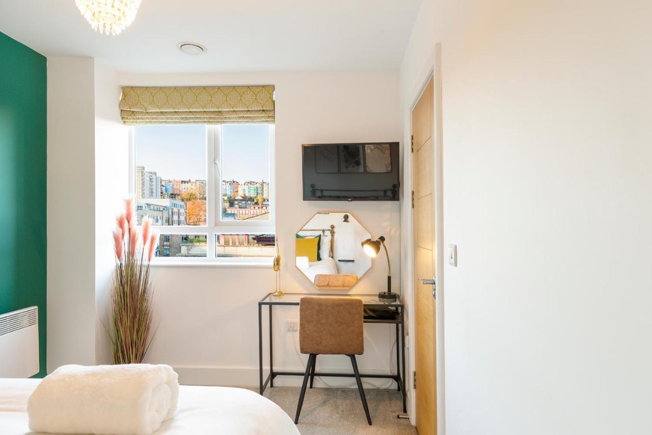 City Centre - Free Parking - Stylish 2 Bedroom Apartment Bristol Eksteriør billede
